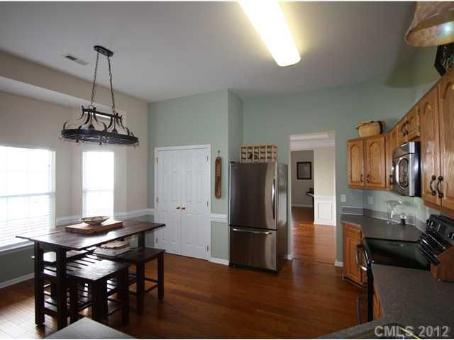 8841 Bryson Bend Dr, Charlotte, NC 28277