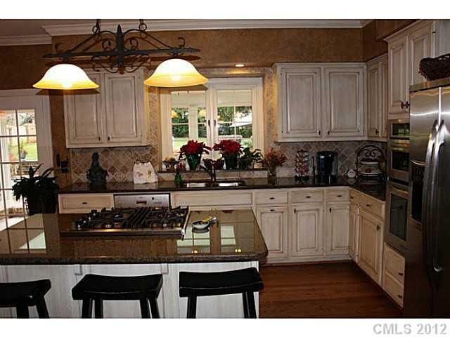 5908 Laurium Rd, Charlotte, NC 28226