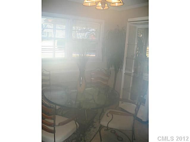 107 Maple Dr, Mount Holly, NC 28120