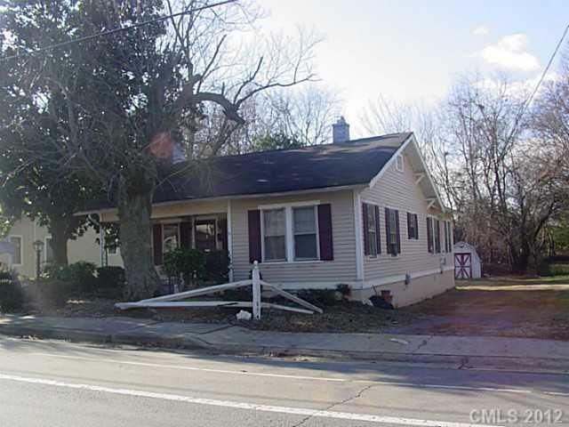 814 36th St, Charlotte, NC 28205