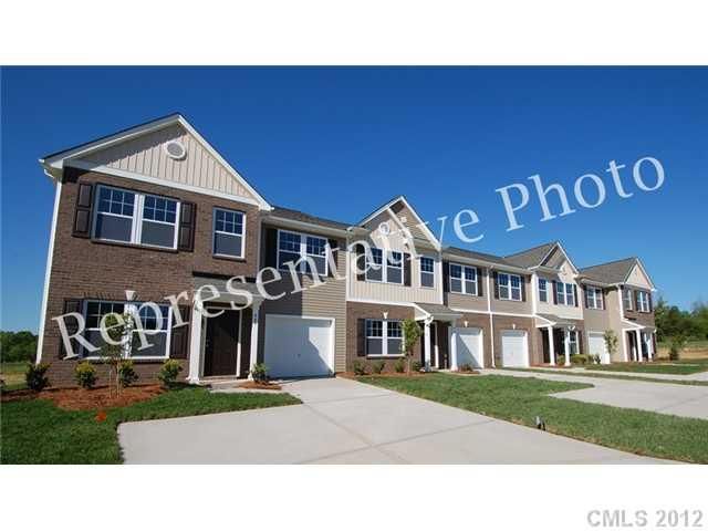 425 Battery Cir #61, Clover, SC 29710