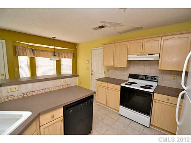 3707 Ottington Pl, Charlotte, NC 28262