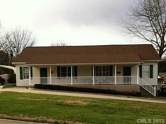 243 Eighth St, Cramerton, NC 28032