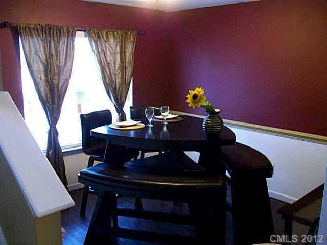 1119 Delander Ln, Charlotte, NC 28214