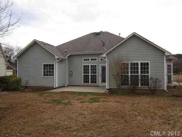 3285 Garrett Dr, Concord, NC 28027
