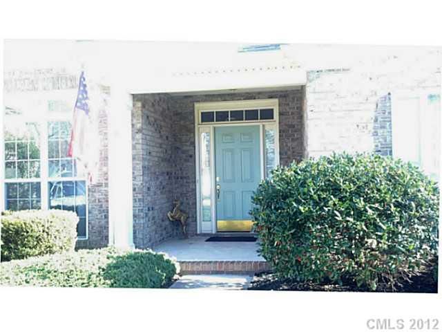 3332 Garrett Dr, Concord, NC 28027