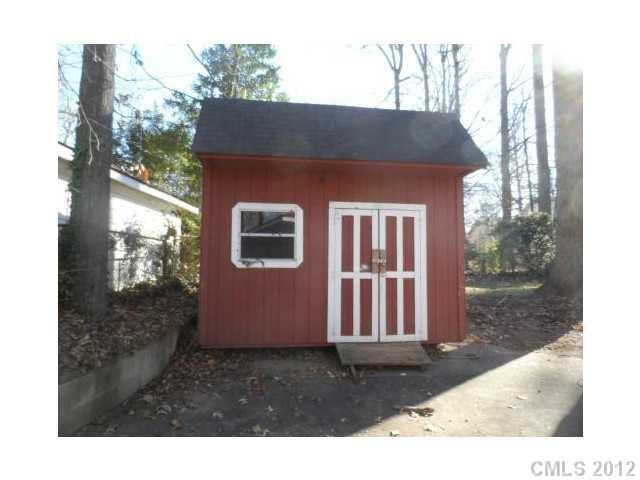 2008 Birchcrest Dr, Charlotte, NC 28205