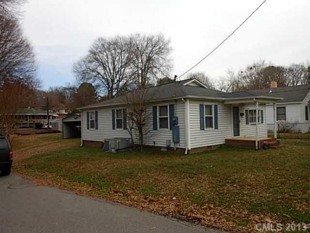 140 Nims Ave, Mount Holly, NC 28120