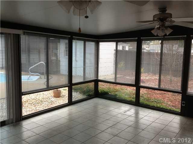 500 W School St #3, Maiden, NC 28650