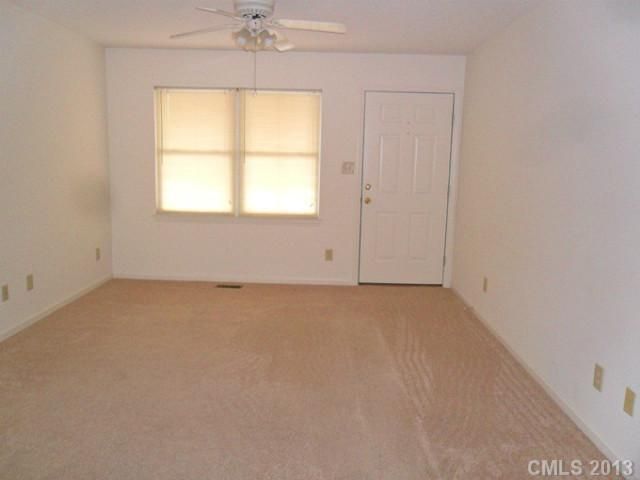 506 W Old Post Rd #6, Cherryville, NC 28021