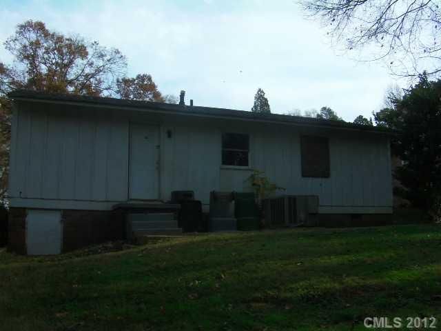 717 September Ln, Charlotte, NC 28208