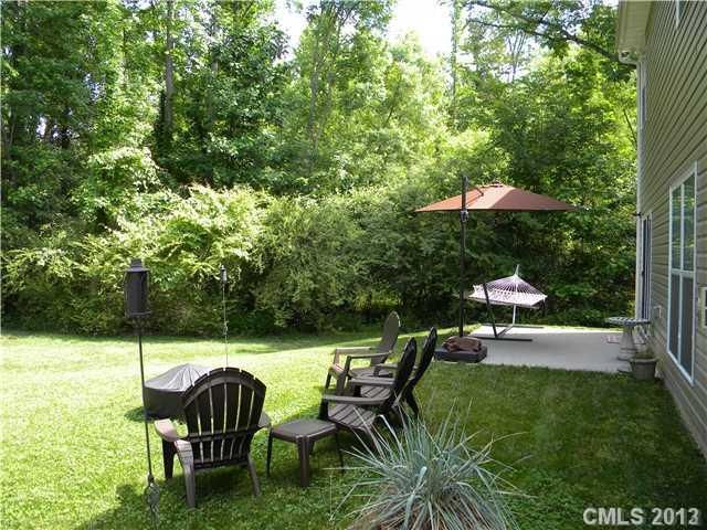 3830 Cameron Creek Dr, Matthews, NC 28105
