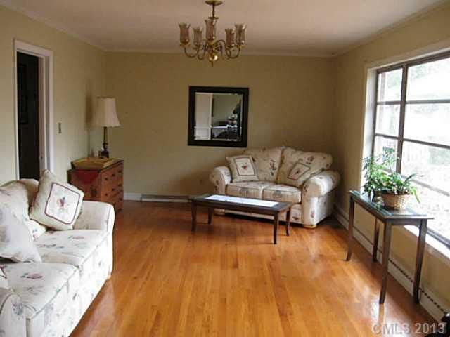 703 Springdale Rd, Statesville, NC 28677