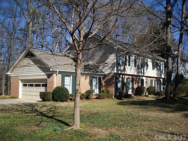 1370 Betsy Dr, Charlotte, NC 28211