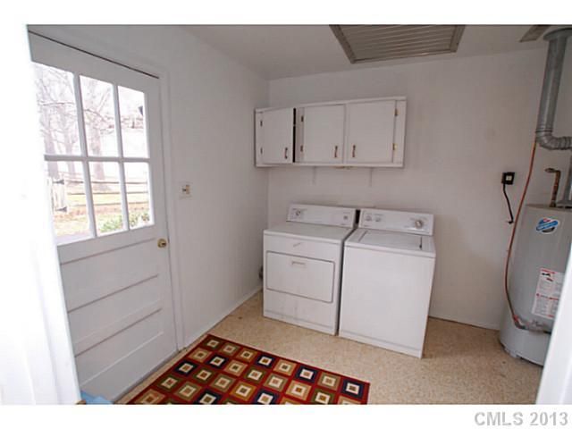 15805 Fairfield Rd, Matthews, NC 28104
