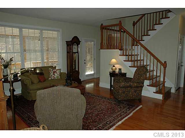 237 Streamside Pl, Mooresville, NC 28115
