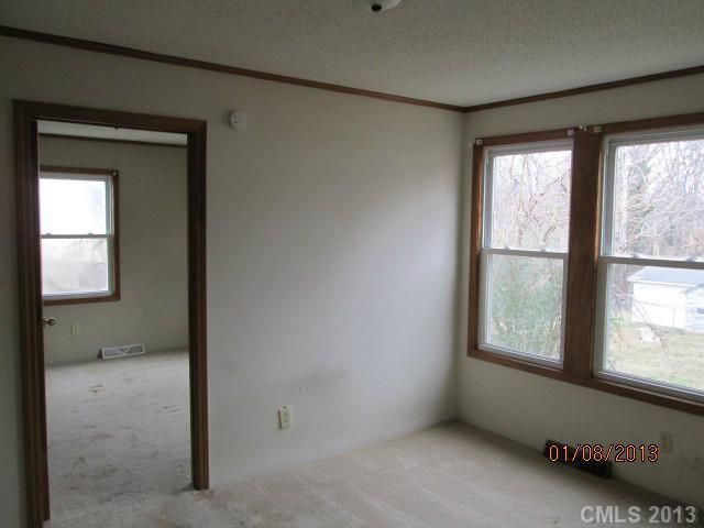 611 Hillside St, Kannapolis, NC 28083