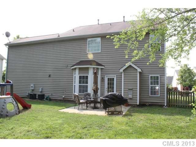 1392 Whitman Dr, Concord, NC 28027