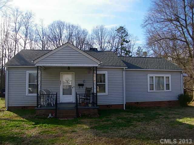 401 Henry St, Belmont, NC 28012