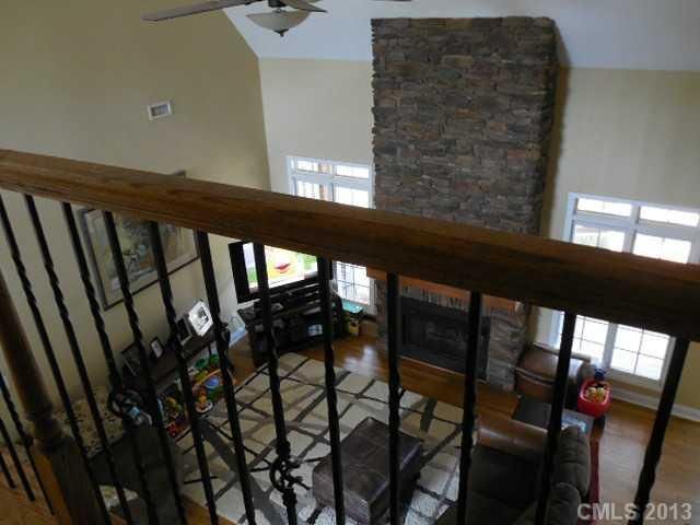 1850 NE 31st Avenue Ln, Hickory, NC 28601