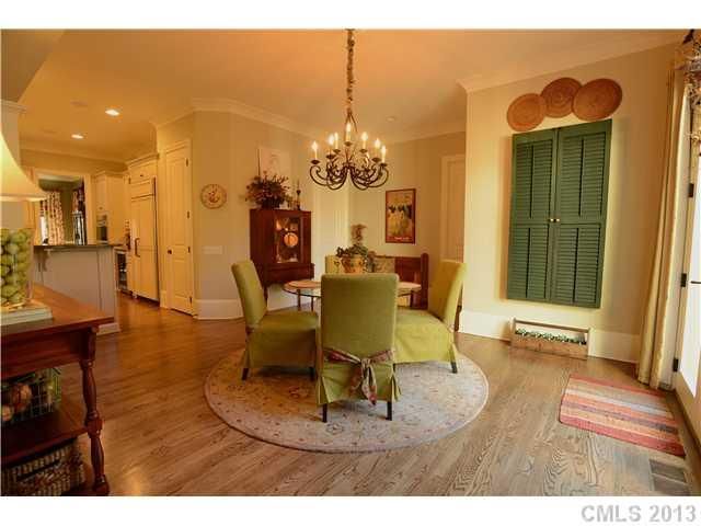9004 Heydon Hall Cir, Charlotte, NC 28210