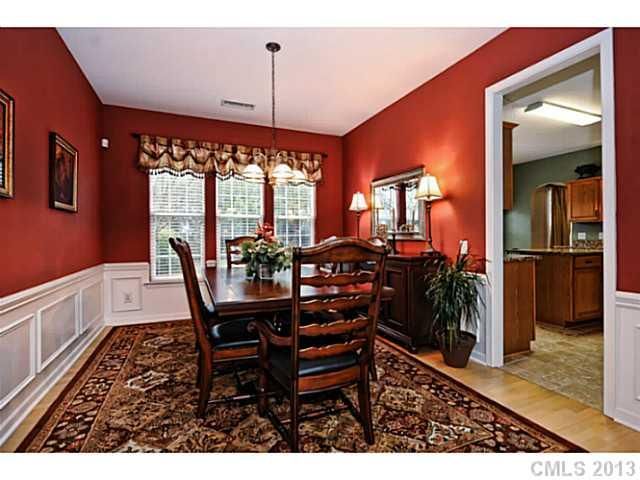 2141 Winthorp Ridge Rd, Charlotte, NC 28270