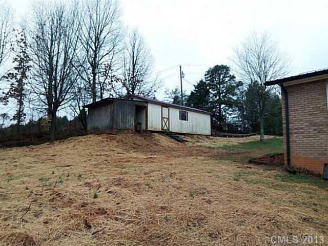 867 Butler Mill Rd, Harmony, NC 28634