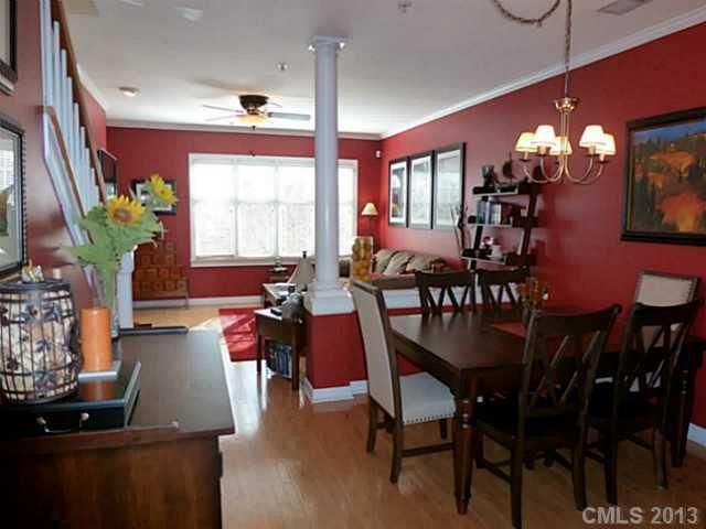 4709 South Hill View Dr #-, Charlotte, NC 28210
