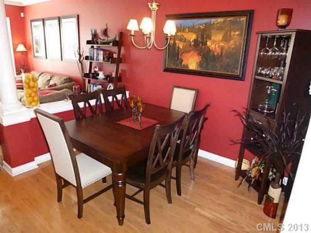 4709 South Hill View Dr #-, Charlotte, NC 28210