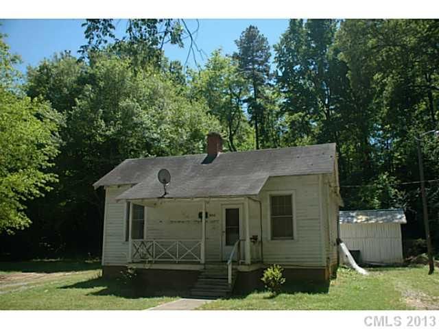 552 Foster St, Kannapolis, NC 28083