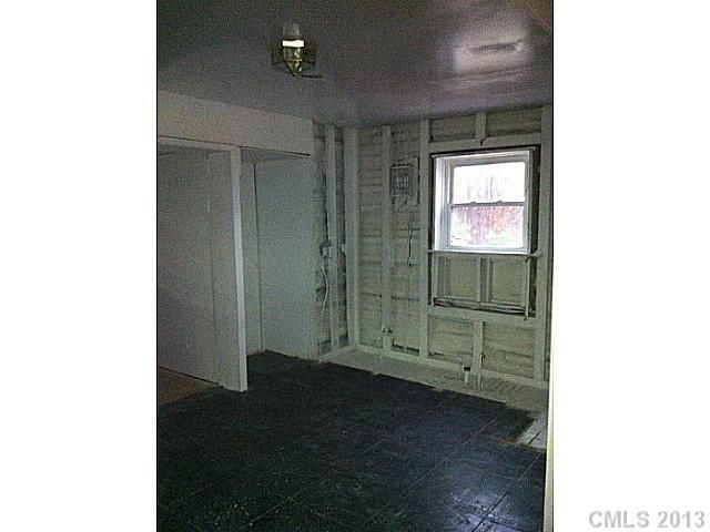 2135 NW Helen Dr, Concord, NC 28027