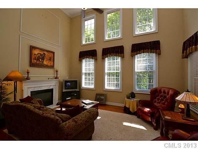 5808 Hartfield Downs Dr, Charlotte, NC 28269