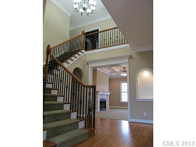 5020 Stone Ridge Dr, Gastonia, NC 28056