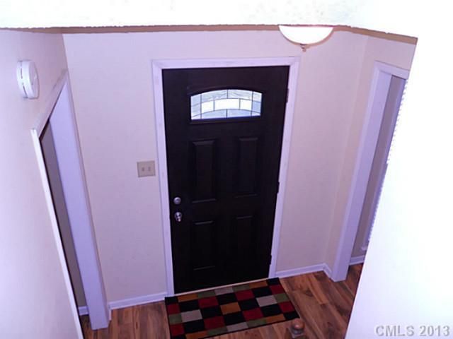 627 Winter Wood Dr, Matthews, NC 28105