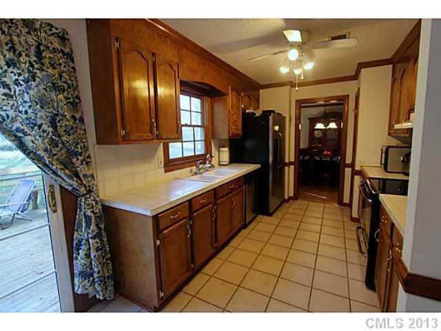 1017 Brightmoor Dr, Matthews, NC 28105
