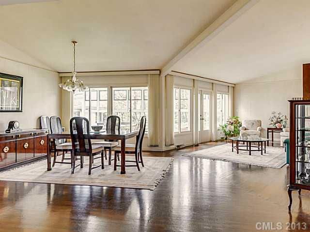 120 Glen Oaks Rd, Charlotte, NC 28270