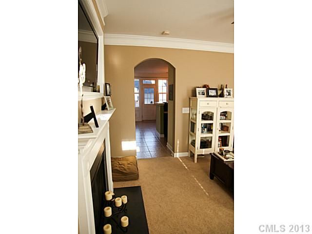 15842 Sharon Dale Dr #15842, Davidson, NC 28036