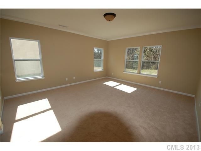 4356 Stone Mountain Dr #401, Gastonia, NC 28054