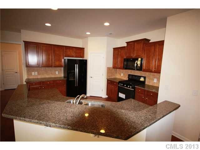 4012 Kestral Ln #200, Fort Mill, SC 29707