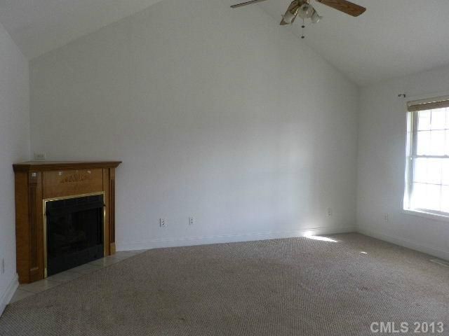 716 Pine Haven Cir, Clover, SC 29710