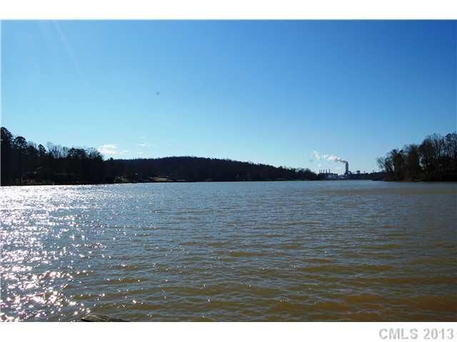 5922 Midsomer Rd, Charlotte, NC 28214
