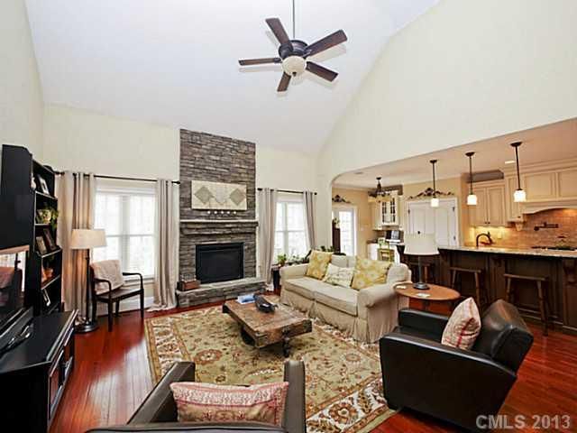 131 Lake Mist Dr, Belmont, NC 28012