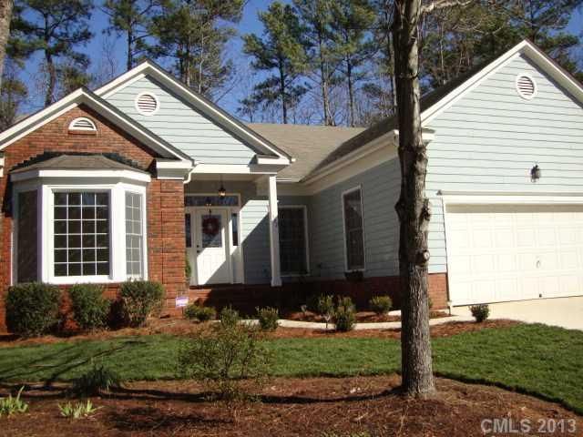527 Tysons Forest Dr, Rock Hill, SC 29732