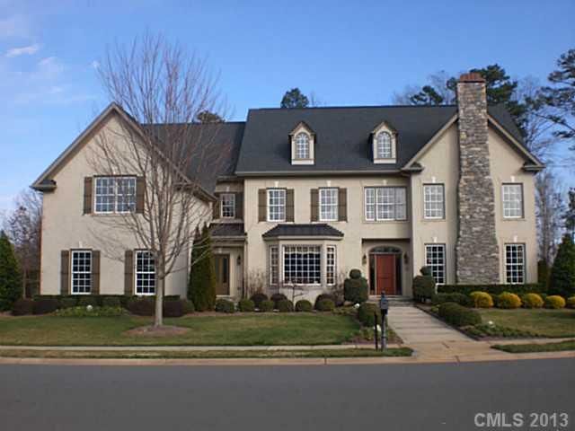 708 Ridgelake Dr #211, Matthews, NC 28104