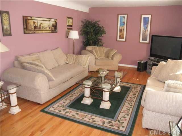 3006 Grier St, Newton, NC 28658