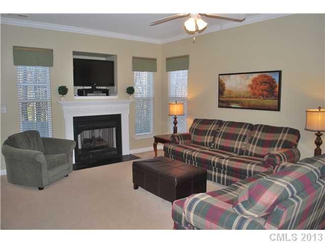 21427 Aftonshire Dr, Cornelius, NC 28031