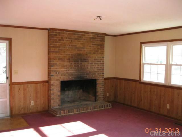 2301 Old Field Rd, Gastonia, NC 28056