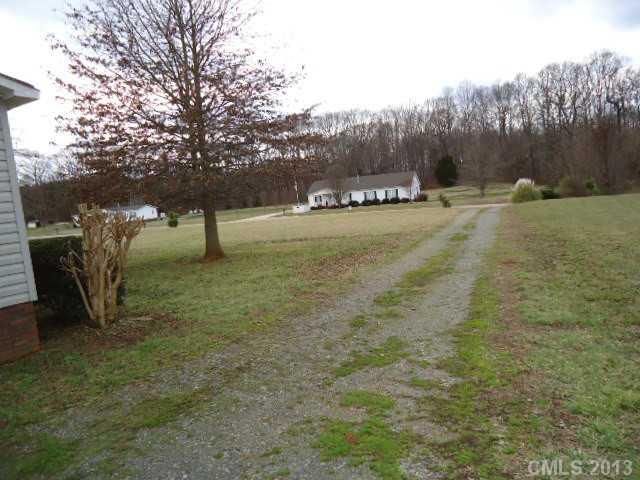 4416 Robins Nest Rd, Concord, NC 28027