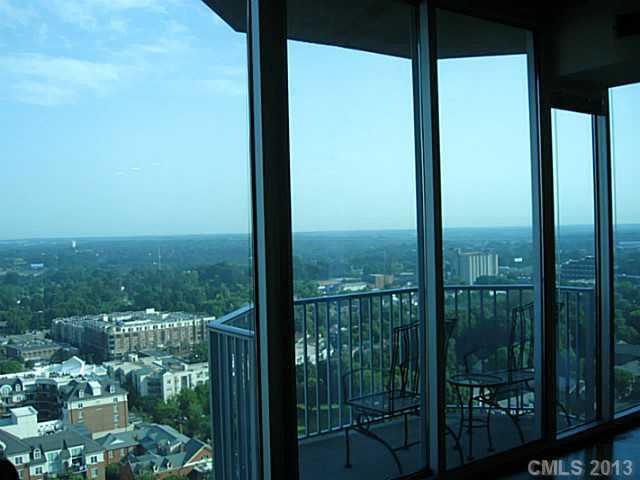 210 N Church St #2104, Charlotte, NC 28202
