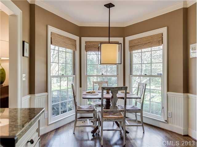 905 Bromley Rd, Charlotte, NC 28207